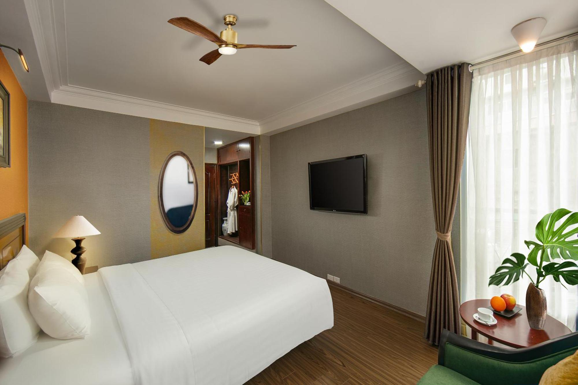 Classic Street Hotel Ханой Экстерьер фото