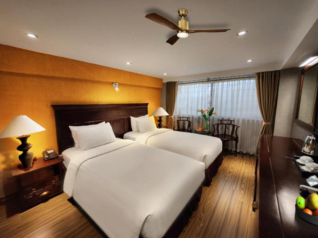 Classic Street Hotel Ханой Экстерьер фото